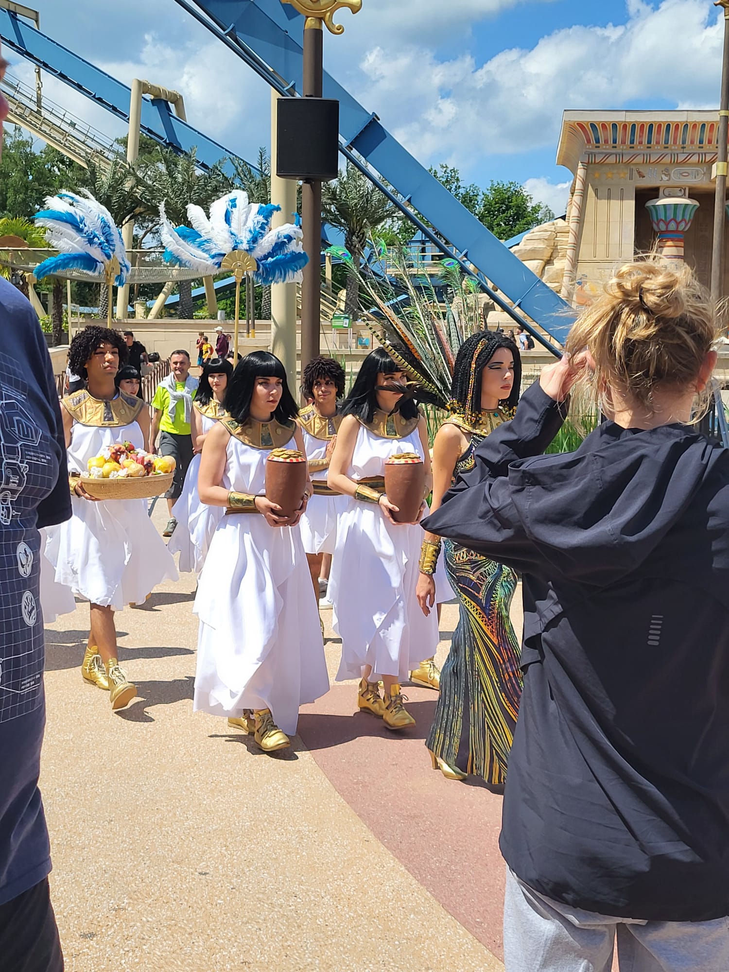 Parade égyptienne Parc Astérix - excursion scolaire en bus
